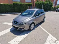 Usado Seat Altea Sport 102 CV (75 kW) 2005 Gris / plata Monovolumen