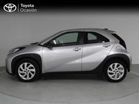 Usado Toyota Aygo X Play 72 CV (52 kW) 2024 Gris / plata SUV