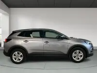 Usado Opel Grandland X Ultimate 130 CV (95 kW) 2021 Gris SUV