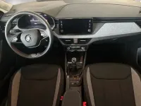 Usado Skoda Kamiq Selection 150 CV (110 kW) 2024 Gris SUV