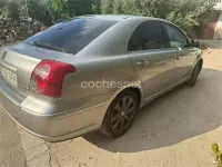 Usado Toyota Avensis Executive 126 CV (92 kW) 2008 Gris / plata Berlina