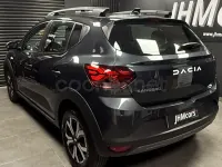 Usado Dacia Sandero Extreme 110 CV (80 kW) 2023 Gris / plata Berlina