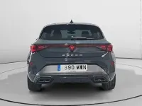 Usado Cupra Leon 150 CV (110 kW) 2024 Azul Berlina
