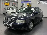 Usado Audi A4 130 CV (95 kW) 2004 Gris / plata Berlina