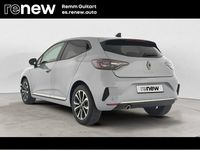 Usado Renault Clio V Techno 100 CV (73 kW) 2025 Gris Berlina