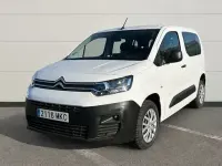 Usado Citroën Berlingo Live 102 CV (75 kW) 2023 Blanco Monovolumen