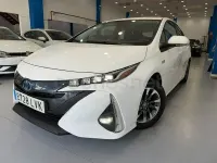 Usado Toyota Prius Advance 122 CV (89 kW) 2022 Blanco Utilitario