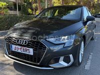 Usado Audi A3 Advanced Plus 110 CV (80 kW) 2022 Gris / plata Berlina