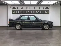 Usado BMW 320 Shadowline 129 HP (94 kW) 1989 Preto Sedan