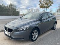 Usado Volvo V40 Momentum 120 CV (88 kW) 2015 Gris / plata Familiar