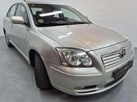 Usado Toyota Avensis Sol 116 CV (85 kW) 2003 Beige Berlina