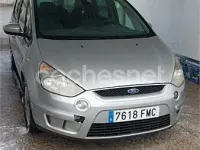 Usado Ford S-MAX Trend 140 CV (102 kW) 2007 Gris / plata Monovolumen