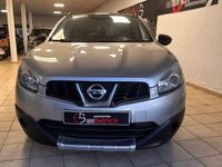 Usado Nissan Qashqai 110 CV (80 kW) 2013 Gris SUV