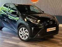 Usado Toyota Aygo X Play 72 CV (52 kW) 2025 Negro SUV