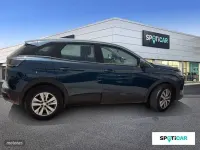 Usado Peugeot 3008 Active 130 CV (95 kW) 2022 Azul SUV