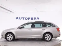 Usado Skoda Octavia Style 180 CV (132 kW) 2015 Bronce Familiar