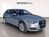 Usado Audi A3 Sportback Design 150 CV (110 kW) 2018 Plateado Utilitario