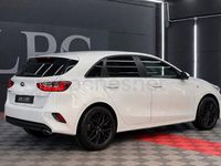 Käytetty Kia Ceed 120 HP (88 kW) 2020 Valkoinen Viistoperä