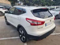Usado Nissan Qashqai N-Connecta 110 CV (80 kW) 2016 Blanco SUV