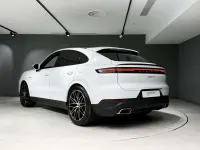 Usado Porsche Cayenne 470 CV (345 kW) 2024 Blanco SUV