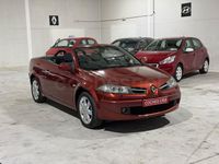 Usado Renault Mégane Cabriolet Dynamique 110 CV (80 kW) 2008 Granate Descapotable