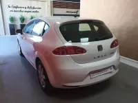 Usado Seat Leon Ecomotive 105 CV (77 kW) 2008 Blanco Utilitario