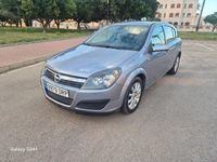 Usado Opel Astra Enjoy 100 CV (73 kW) 2006 Gris / plata Berlina