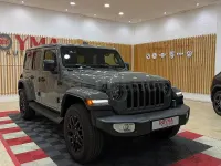Usado Jeep Wrangler Sahara 381 CV (280 kW) 2021 Gris / plata SUV