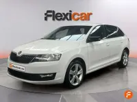 Usado Skoda Rapid 95 CV (69 kW) 2018 Blanco Utilitario