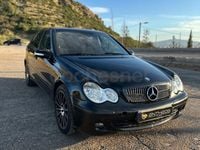 Usado Mercedes C220 Classic 150 HP (110 kW) 2006 Preto Carrinha