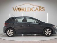 Usado Hyundai i20 100 CV (73 kW) 2022 Gris Berlina