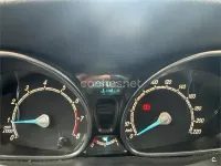 Usado Ford Tourneo Courier Titanium 100 CV (73 kW) 2015 Azul Monovolumen