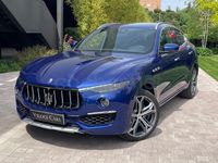 Usado Maserati Levante GranLusso 350 CV (257 kW) 2017 Azul SUV
