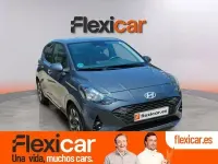 Usado Hyundai i10 63 CV (46 kW) 2025 Gris Utilitario