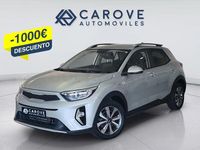 Usado Kia Stonic 100 CV (73 kW) 2022 Gris / plata SUV