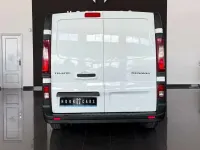Usado Renault Trafic 95 CV (69 kW) 2019 Blanco Monovolumen