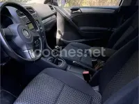 Usado VW Golf VII 105 CV (77 kW) 2012 Negro Berlina