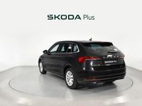 Usado Skoda Scala Selection 115 CV (84 kW) 2025 Negro Utilitario