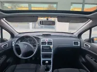 Usado Peugeot 307 110 CV (80 kW) 2007 Negro Familiar