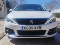 Usado Peugeot 308 100 CV (73 kW) 2019 Blanco Berlina