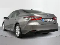 Usado Toyota Camry Advance 218 CV (160 kW) 2022 Gris / plata Berlina