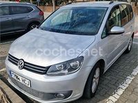 Usado VW Touran Advance 105 CV (77 kW) 2012 Gris / plata Monovolumen
