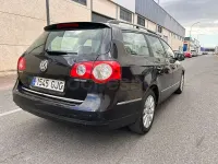 Usado VW Passat 105 CV (77 kW) 2008 Azul Familiar
