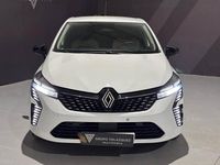 Uusi Renault Clio V 90 HP (66 kW) 2026 Valkoinen Sedan