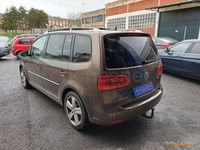 Usado VW Touran Sport 140 CV (102 kW) 2012 Marrón Monovolumen