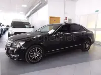 Usado Mercedes C220 170 CV (125 kW) 2014 Negro Berlina