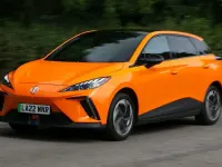 Usado MG MG4 EV Luxury 150 kW (204 CV) 2023 Blanco Utilitario