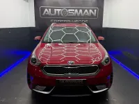 Usado Kia Niro 141 CV (103 kW) 2018 Granate SUV
