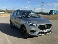 Usado MG ZS Luxury 106 CV (77 kW) 2024 Gris / plata SUV