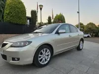 Usado Mazda 3 110 CV (80 kW) 2006 Beige Berlina